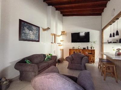 Apartamento de 3 alcobas en venta en Laureles, Medellín, 147 m² · foto 4 de 20