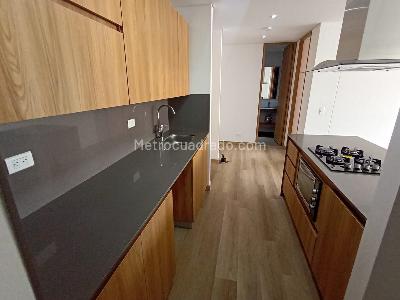 Apartamento de 2 alcobas en venta en Laureles, Medellín, 74 m² · foto 9 de 18