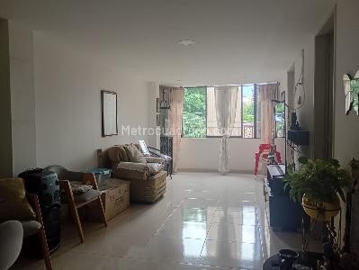 Apartamento de 2 alcobas en venta en Laureles, Medellín, 62 m² · foto 5 de 18