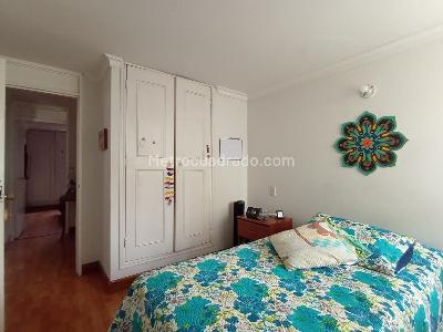 Apartamento de 2 alcobas en venta en Laureles, Medellín, 87 m² · foto 11 de 20