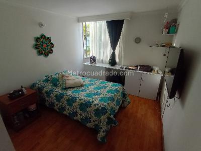 Apartamento de 2 alcobas en venta en Laureles, Medellín, 87 m² · foto 9 de 20