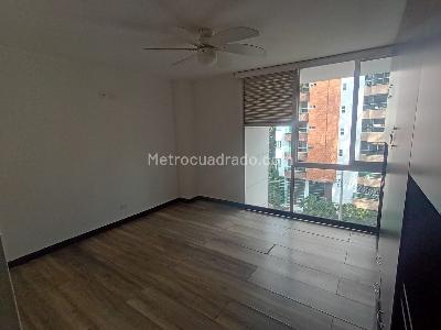 Apartamento de 3 alcobas en arriendo en Laureles, Medellín, 120 m² · foto 10 de 18