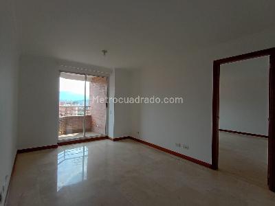 Apartamento en venta en Laureles, Medellín · foto 8 de 20
