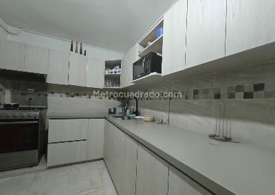 Apartamento en venta en Belen, Medellín · foto 5 de 16