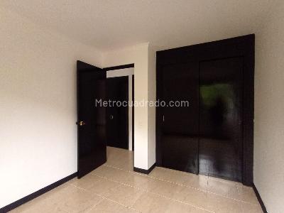 Apartamento de 3 alcobas en arriendo en Laureles, Medellín, 101 m² · foto 16 de 20