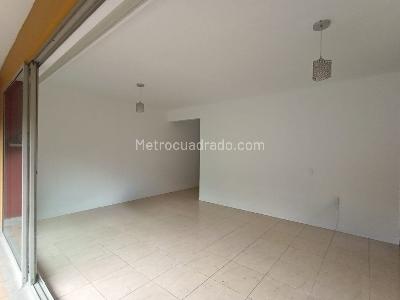Apartamento de 3 alcobas en arriendo en Laureles, Medellín, 101 m² · foto 5 de 20