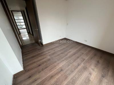 Apartamento de 3 alcobas en venta en Laureles, Medellín, 134 m² · foto 14 de 18