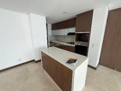 Apartamento de 3 alcobas en venta en Laureles, Medellín, 134 m² · foto 5 de 18