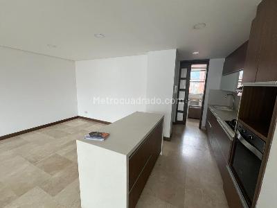 Apartamento de 3 alcobas en venta en Laureles, Medellín, 134 m² · foto 6 de 18