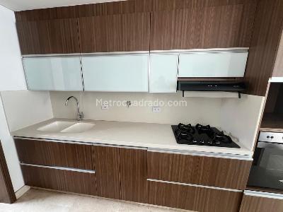 Apartamento de 3 alcobas en venta en Laureles, Medellín, 134 m² · foto 9 de 18