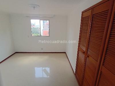 Apartamento de 3 alcobas en arriendo en Laureles, Medellín, 100 m² · foto 11 de 20