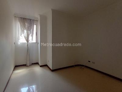 Apartamento de 3 alcobas en arriendo en Laureles, Medellín, 100 m² · foto 15 de 20