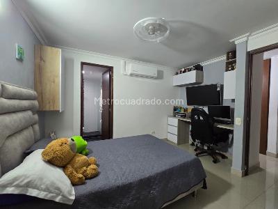 Apartamento de 3 alcobas en venta en Belen, Medellín, 115 m² · foto 16 de 19