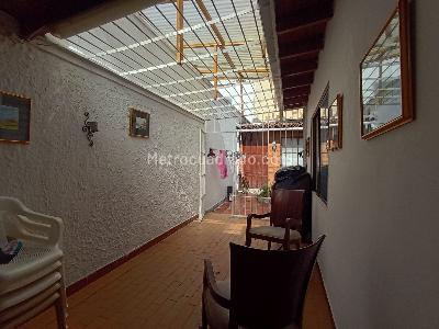 Casa de 5 alcobas en venta en La America, Medellín, 327 m² · foto 19 de 19