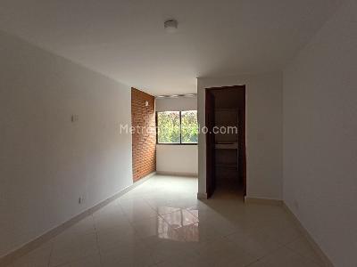 Apartamento de 3 alcobas en venta en Laureles, Medellín, 127 m² · foto 10 de 19