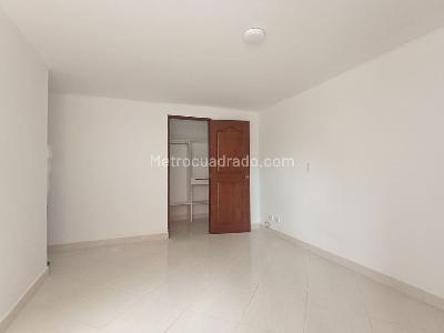 Apartamento de 3 alcobas en venta en Laureles, Medellín, 127 m² · foto 13 de 19