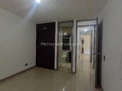 Apartamento en venta en La America, Medellín · foto 10 de 18