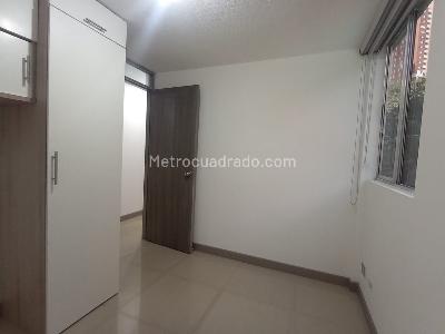 Apartamento en venta en La America, Medellín · foto 15 de 18