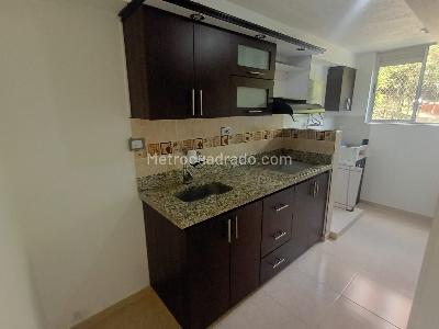 Apartamento en venta en La America, Medellín · foto 5 de 18