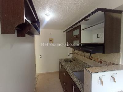 Apartamento en venta en La America, Medellín · foto 8 de 18