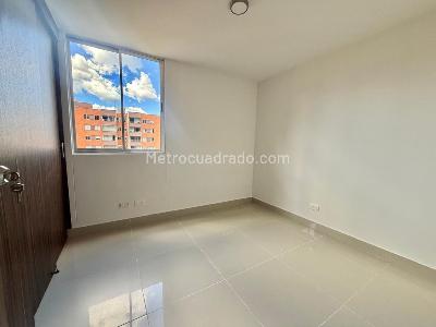 Apartamento de 3 alcobas en arriendo en Belen, Medellín, 60 m² · foto 6 de 10