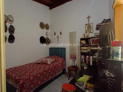 Casa de 4 alcobas en venta en Robledo, Medellín, 180 m² · foto 12 de 17
