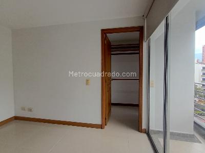 Apartamento de 1 alcoba en arriendo en Laureles, Medellín, 50 m² · foto 10 de 14