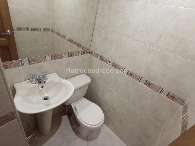 Apartamento de 1 alcoba en arriendo en Laureles, Medellín, 50 m² · foto 13 de 14