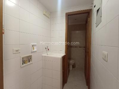 Apartamento de 1 alcoba en arriendo en Laureles, Medellín, 50 m² · foto 14 de 14