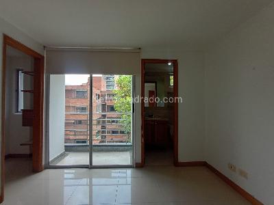 Apartamento de 1 alcoba en arriendo en Laureles, Medellín, 50 m² · foto 9 de 14