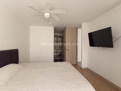 Apartamento de 2 alcobas en venta en Laureles, Medellín, 100 m² · foto 11 de 15