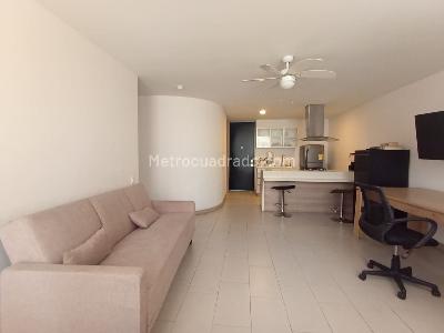 Apartamento de 2 alcobas en venta en Laureles, Medellín, 100 m² · foto 2 de 15