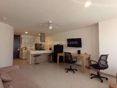 Apartamento de 2 alcobas en venta en Laureles, Medellín, 100 m² · foto 3 de 15