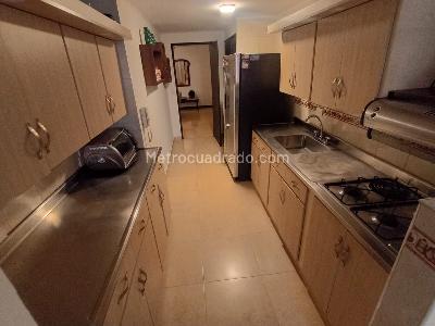 Apartamento en venta en Laureles, Medellín · foto 10 de 19