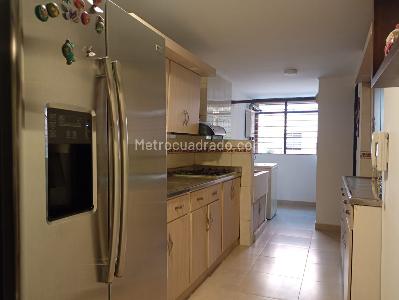 Apartamento en venta en Laureles, Medellín · foto 9 de 19