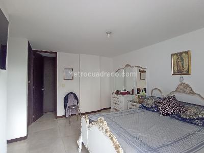 Apartamento en venta en Laureles, Medellín · foto 11 de 18