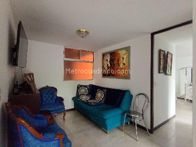 Apartamento en venta en Laureles, Medellín · foto 6 de 18