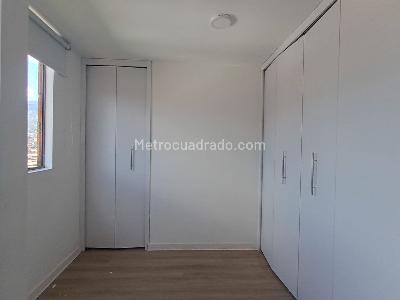 Apartamento de 2 alcobas en arriendo en San Joaquín, Medellín, 66 m² · foto 9 de 14
