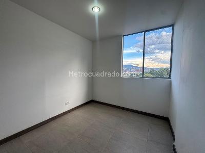 Apartamento en venta en Itagui, Itagüí · foto 10 de 13