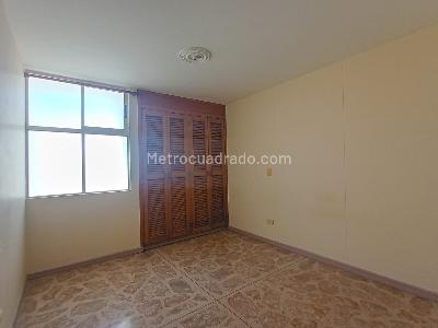 Apartamento en venta en Laureles, Medellín · foto 12 de 18