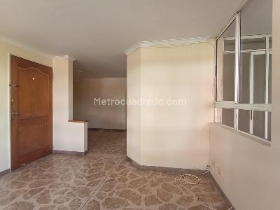 Apartamento en venta en Laureles, Medellín · foto 4 de 18