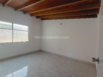 Apartamento de 3 alcobas en venta en Laureles, Medellín, 174 m² · foto 8 de 18