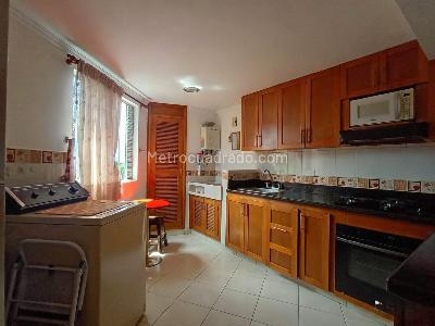 Apartamento en venta en Laureles, Medellín · foto 7 de 15
