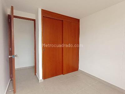 Apartamento de 3 alcobas en venta en Laureles, Medellín, 67 m² · foto 12 de 18