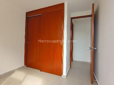 Apartamento de 3 alcobas en venta en Laureles, Medellín, 67 m² · foto 14 de 18