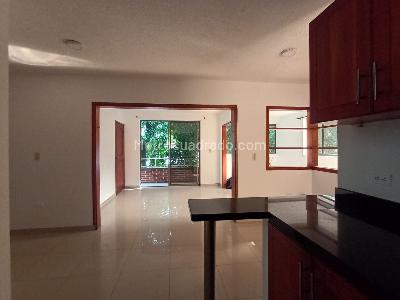 Apartamento en venta en La America, Medellín · foto 7 de 18