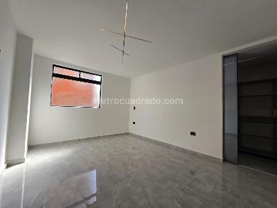Apartamento en venta en Belen, Medellín · foto 8 de 18
