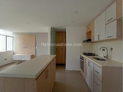 Apartamento en venta en La America, Medellín · foto 7 de 18
