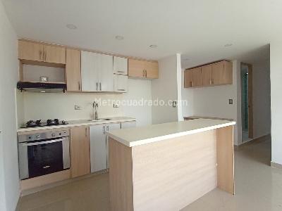 Apartamento en venta en La America, Medellín · foto 9 de 18