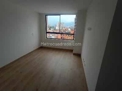Apartamento de 3 alcobas en venta en Laureles, Medellín, 84 m² · foto 10 de 16